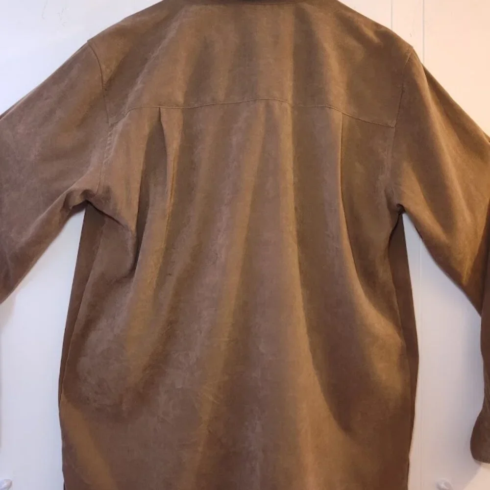 Carlucci Faux Suede Button Down - Picture 4 of 5